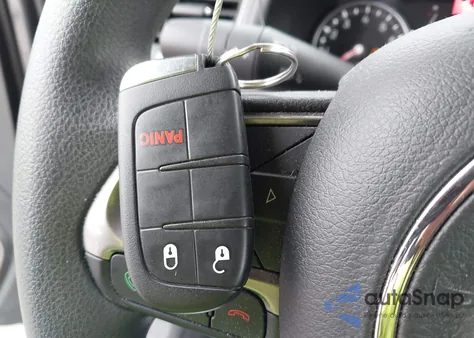 2022 Jeep Renegade Sport 4X4 z USA, uszkodzony, nr VIN ZACNJDA15NPN65778